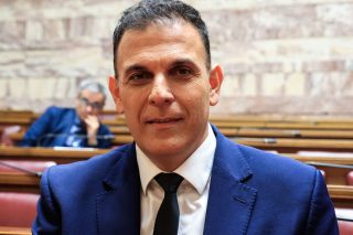 Το σχόλιο Καραμέρου για το Μανιφέστο Τσίπρα: «Πρωτομαγιά έγινε μία χρήσιμη πολιτική ανθοφορία»